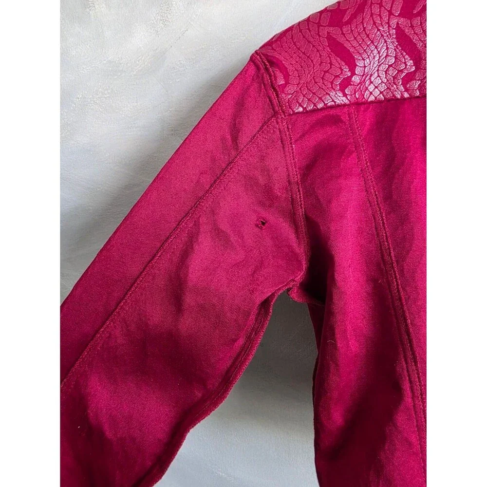 Vtg Fubu Red Faux Leather Textured Print Shine Cropped Jacket Button Up Sz 9/10